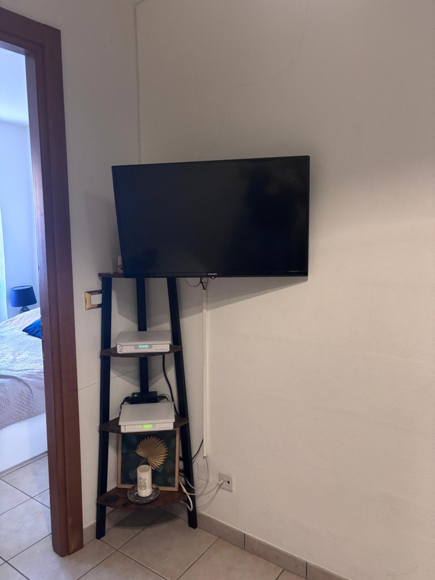 Joli Appart 29M2 En Vieille Ville Menton 2 Mins De La Mer Екстериор снимка